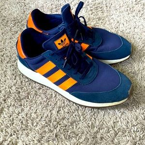 Adidas Iniki
